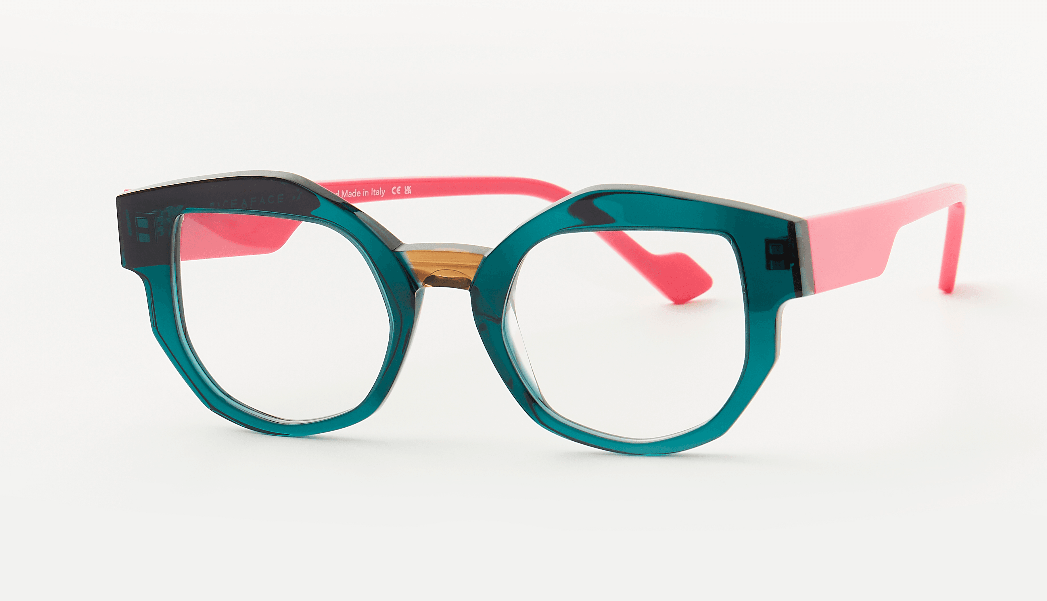 Face á Face Paris
FRAMED1_COL2045_1